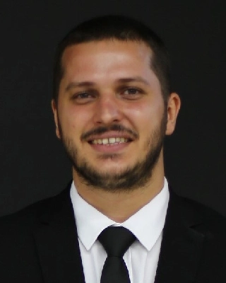 Uzman Klinik Psikolog E. Batuhan Can